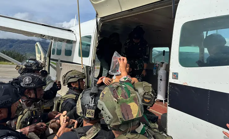 Anggota TNI Kena Tembak di Puncak