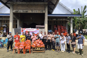 Polres Nabire Ringankan Warga Terdampak Banjir