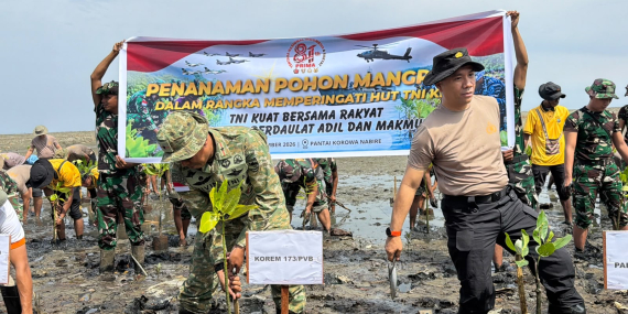 Dari Pantai Korowa, TNI Tanam Harapan untuk Kelestarian Pesisir Nabire